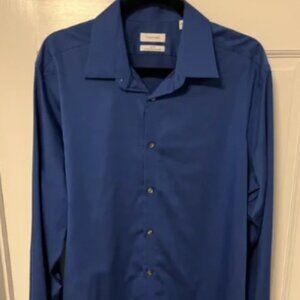 Calvin Klein Men Deep Blue Slim Fit No Iron Dress Shirt